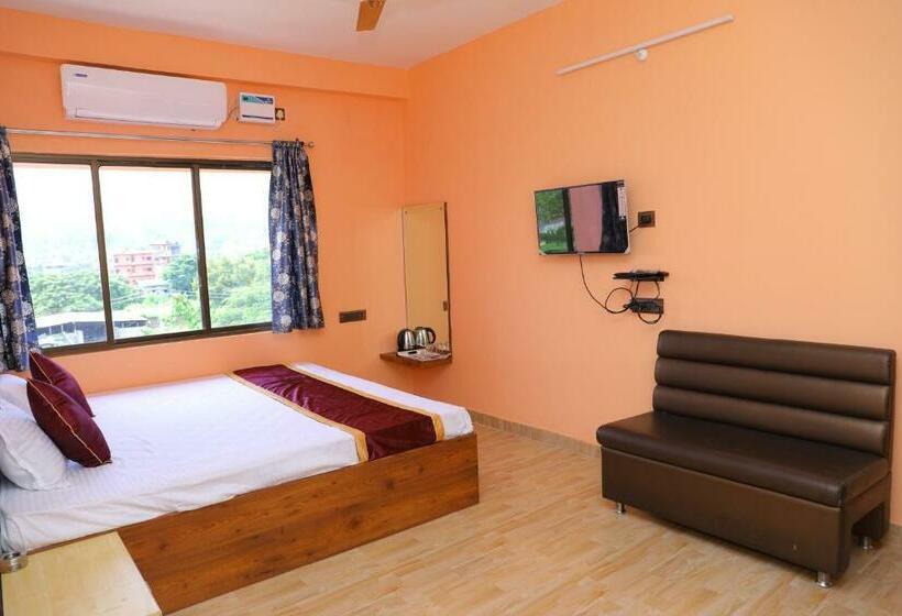 بنسيون Krishna Shree Guest House