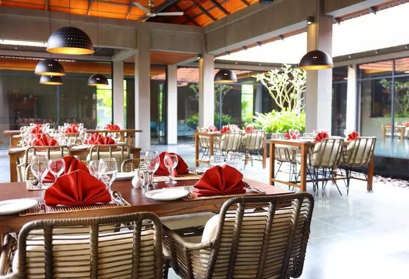 Saptha Resort And Spa