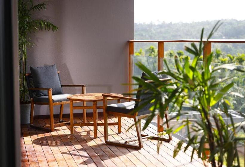 Saptha Resort And Spa