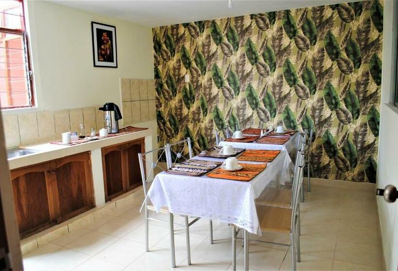 Bed and Breakfast Happy House Cusco