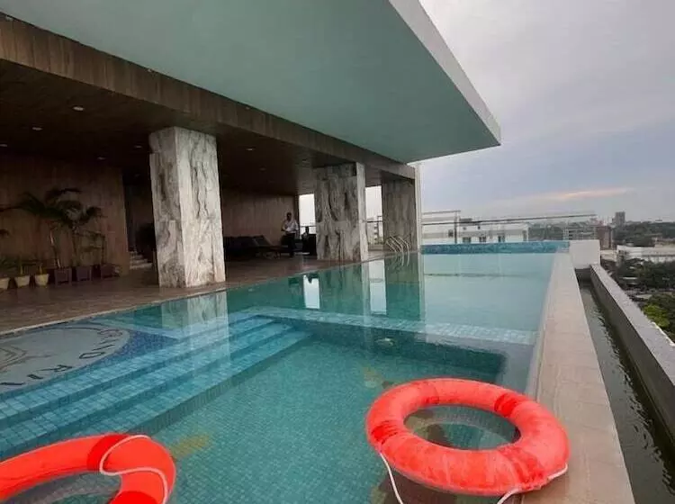 هتل Grand River View