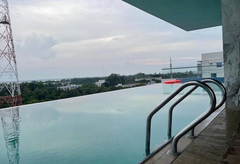 هتل Grand River View