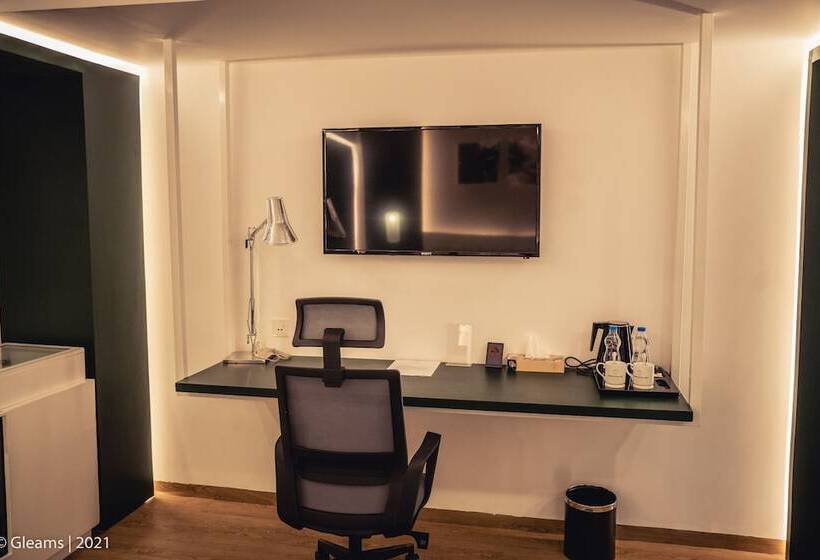 هتل Grand River View