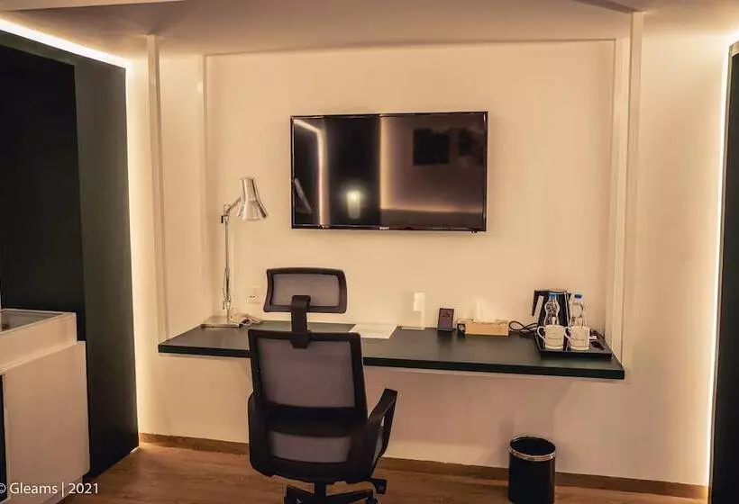 هتل Grand River View