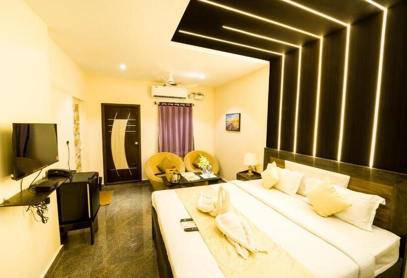 هتل Jeyam Residency