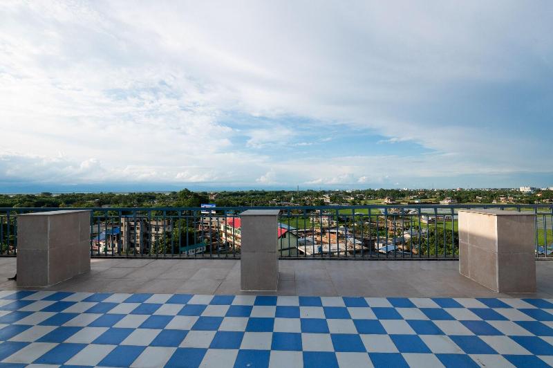 בית מלון כפרי Pushkara Sarovar Portico