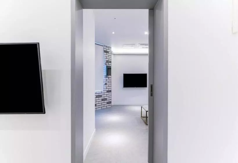 هتل Pyeongtaek Godeok Rich Stay