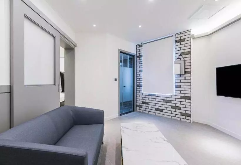 هتل Pyeongtaek Godeok Rich Stay