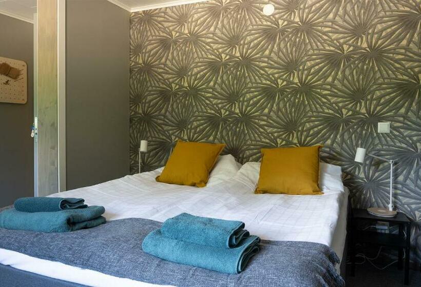Otel Raggsocka Logi
