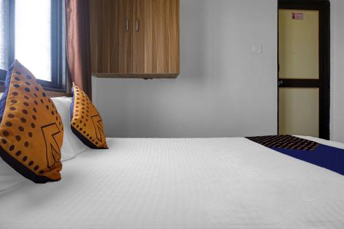 Hotel Spot On 82638 Purandar Lodge