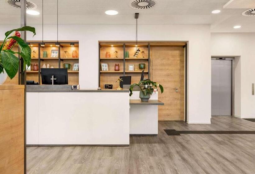 Hotel Super 8 By Wyndham Chemnitz