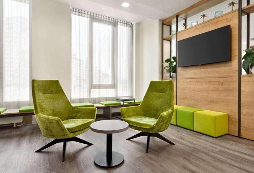 Hotel Super 8 By Wyndham Chemnitz