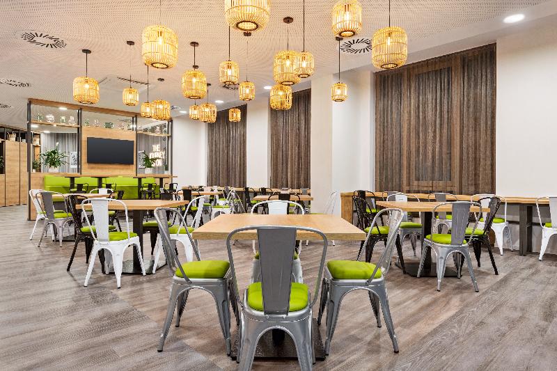 Hotel Super 8 By Wyndham Chemnitz