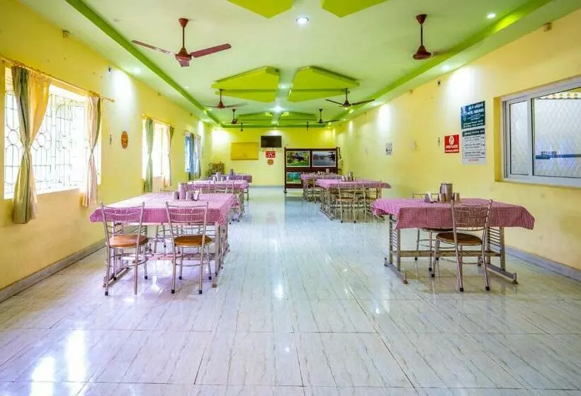 ホテル Tamilnadu Thiruvannamalai