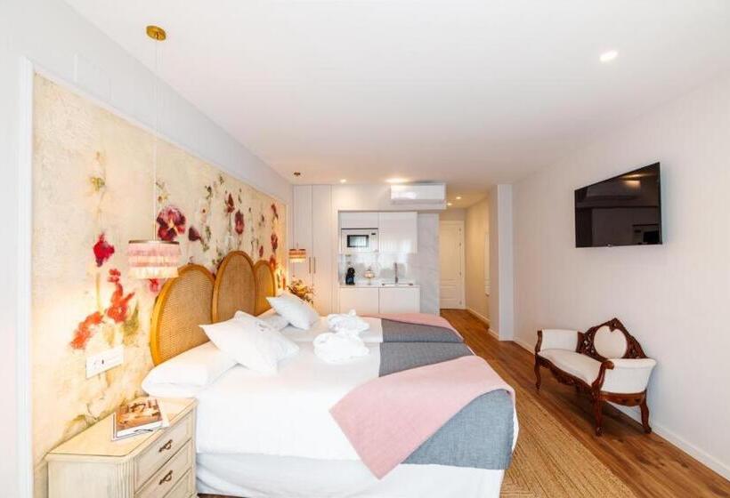 پانسیون Aniana Alojamiento Boutique