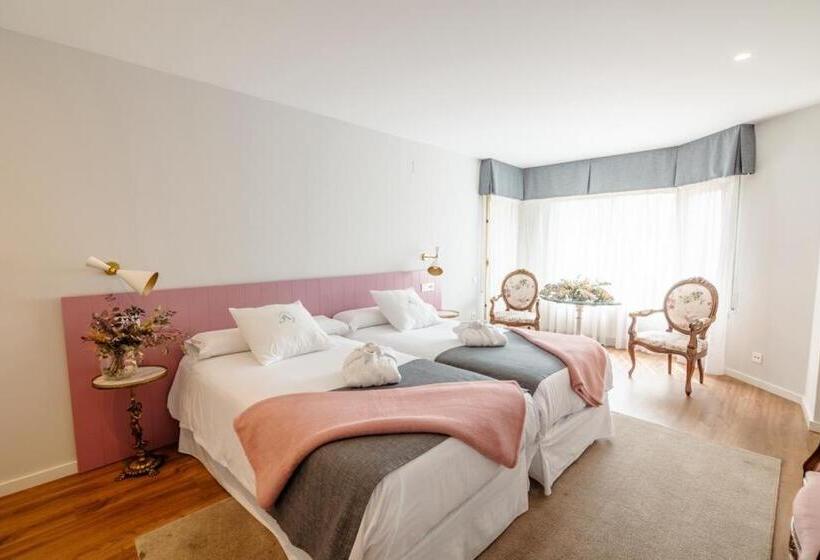 پانسیون Aniana Alojamiento Boutique