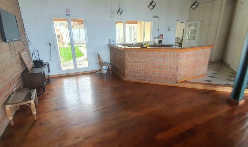 ペンション La Veleta