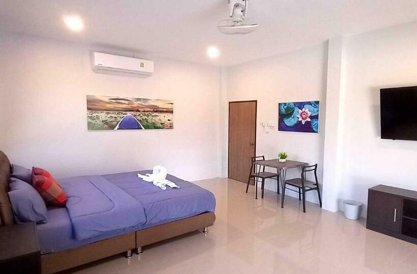 Bua Daeng Homestay Resort