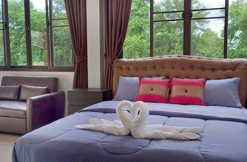 Bua Daeng Homestay Resort