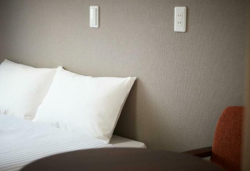 New Normal Hotel In Matsuyama ニューノーマルホテルイン松山