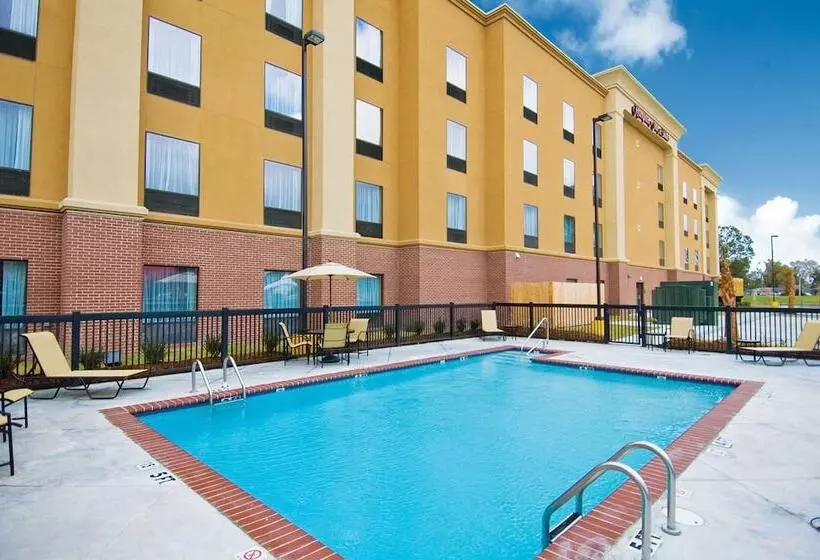 Hampton Inn & Suites Baton Rouge/port Allen