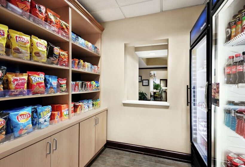 Hampton Inn & Suites Brunswick