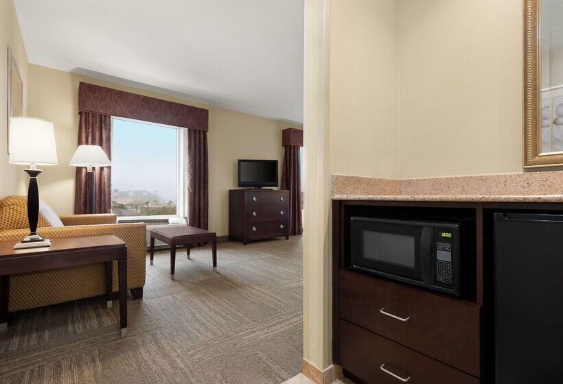 Hampton Inn & Suites Brunswick