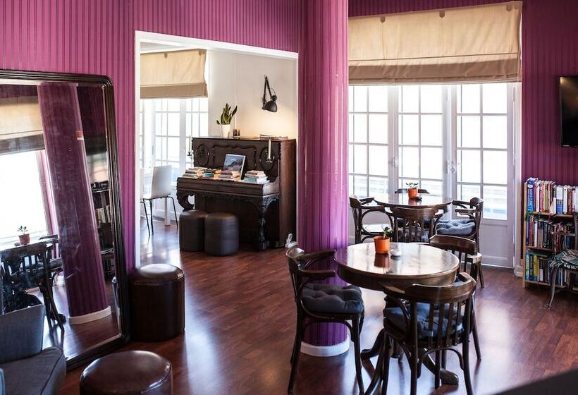 فندق فئة نجمة واحدة Leiria Classic