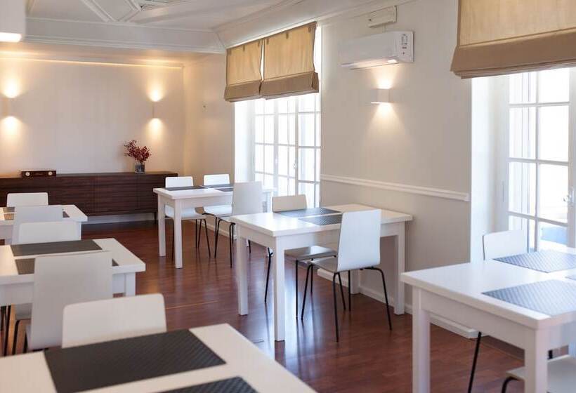 فندق فئة نجمة واحدة Leiria Classic