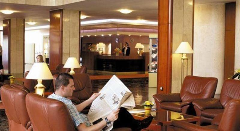 Hotel Balnea Esplanade & Palace