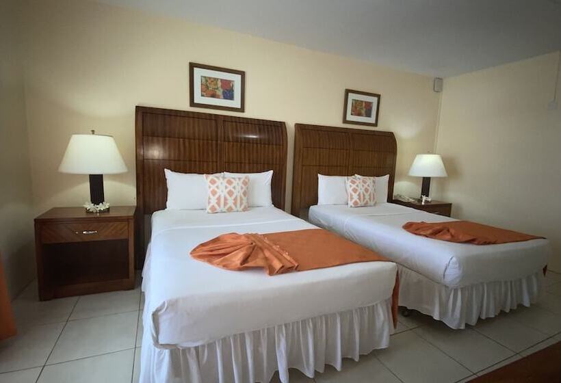 هتل Bay Gardens Inn