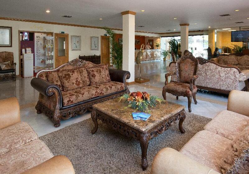 هتل Bluebay Banus