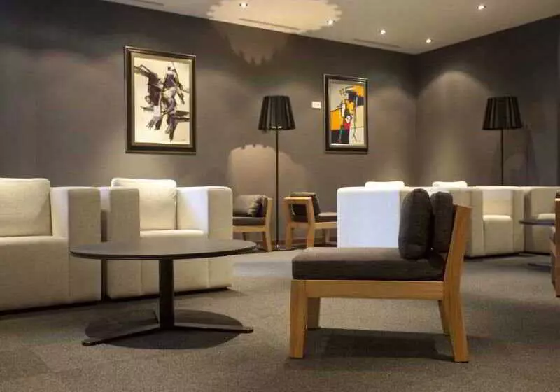 호텔 Carris Marineda