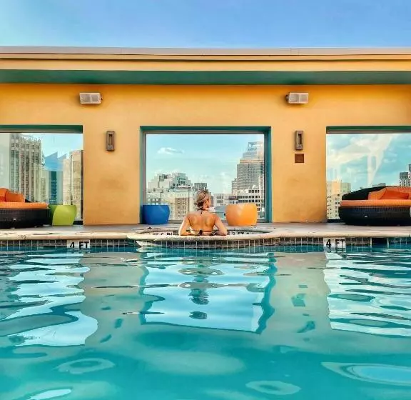 ホテル Contessa Suites On The Riverwalk