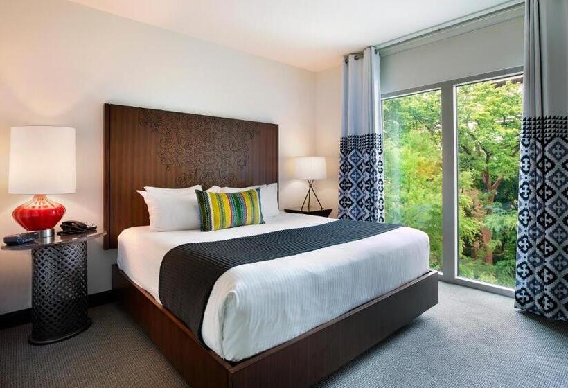 בית מלון כפרי Contessa Suites On The Riverwalk