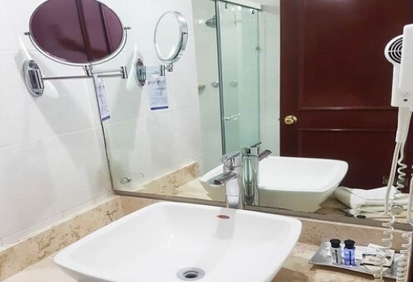 בית מלון כפרי Emily