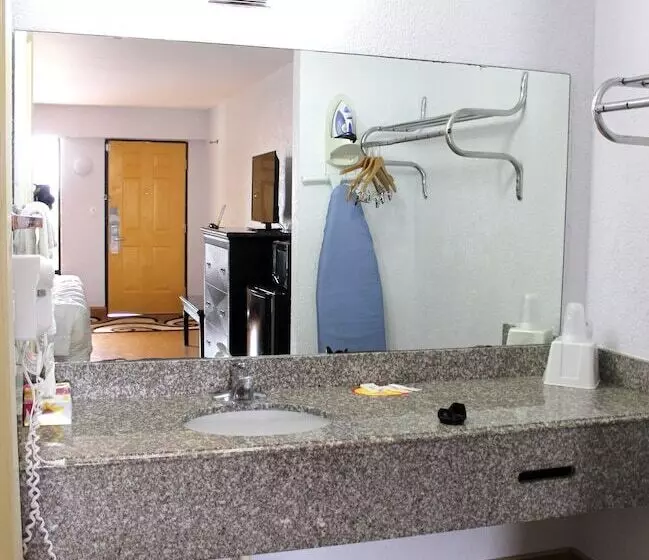 ホテル Fairway Inn