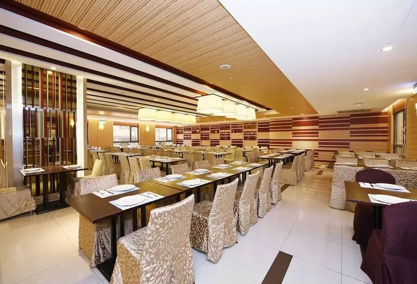 Fullon Hotel Taipei, East