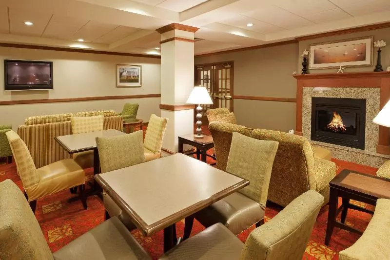 Holiday Inn Express Hotel & Suites Freeport, An Ihg