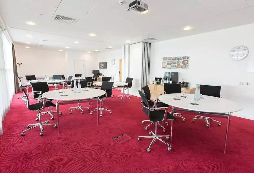 ホテル Holiday Inn Manchester Mediacityuk, An Ihg