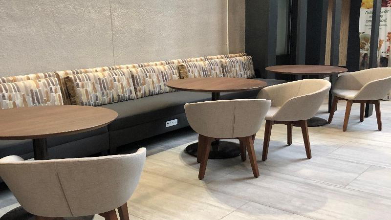 ホテル Holiday Inn Roanoke Airport   Conference Ctr, An Ihg