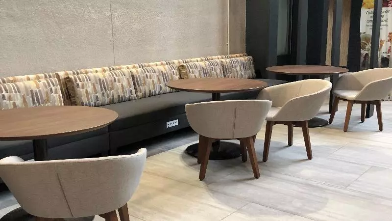 Отель Holiday Inn Roanoke Airport Conference Ctr, An Ihg