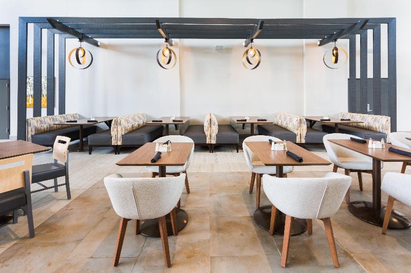 ホテル Holiday Inn Roanoke Airport   Conference Ctr, An Ihg