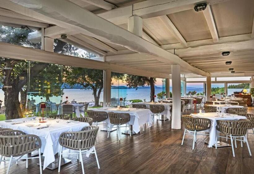 فندق La Rocca Resort & Spa