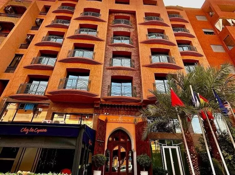 ホテル Les Trois Palmiers