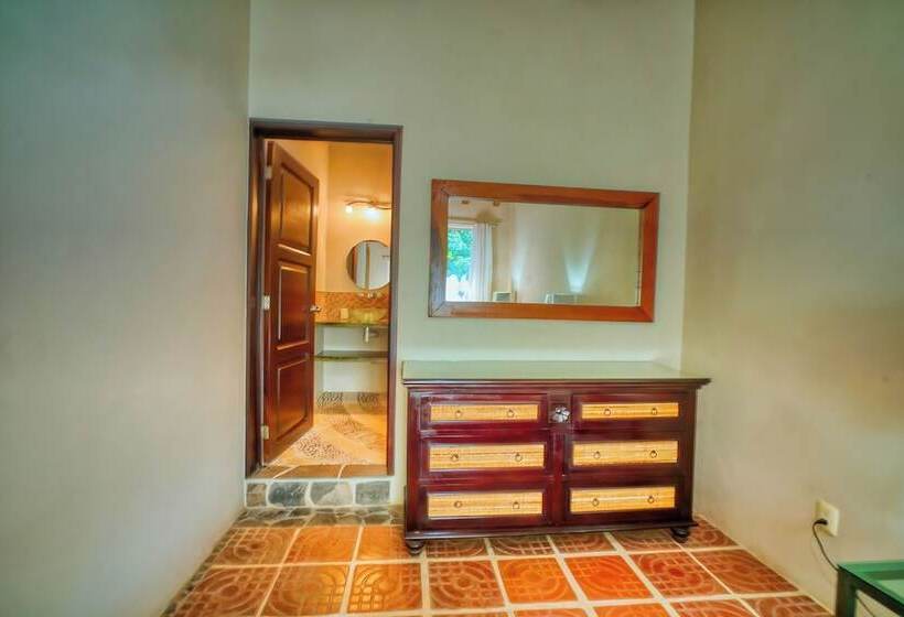 فندق Los Arroyos Verdes