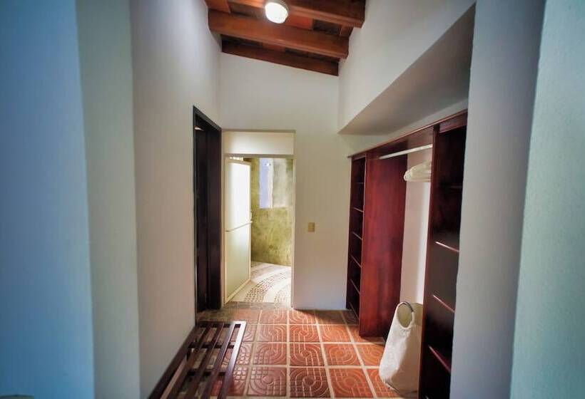 فندق Los Arroyos Verdes