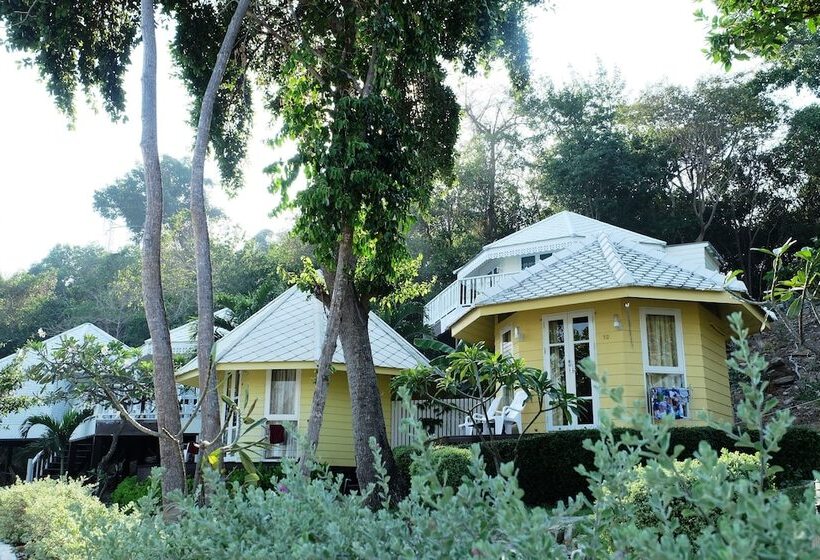 호텔 Nimmanoradee Resort