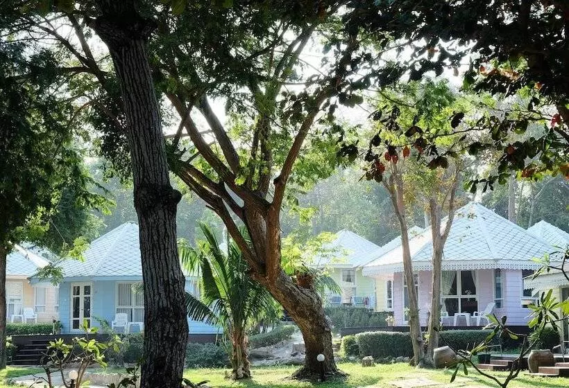 호텔 Nimmanoradee Resort