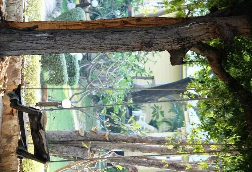 호텔 Nimmanoradee Resort